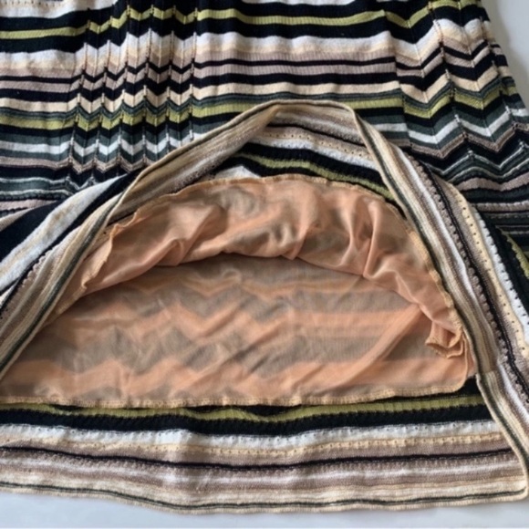 Missoni V-neck Empire Waist Dress in Green Cream and Black Vintage - Picture 7 of 9